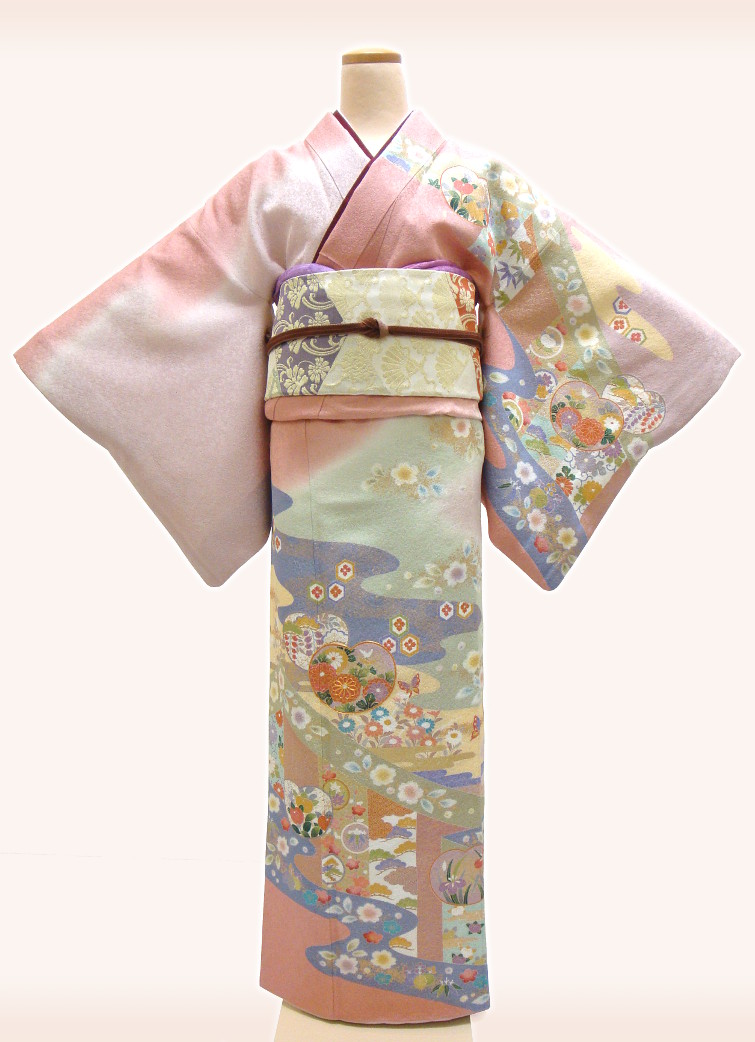 ピンク地　古典総柄