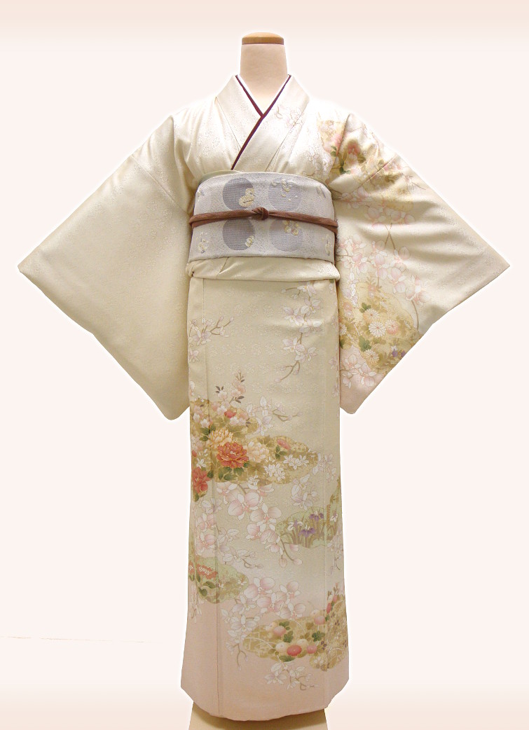 ベージュピンク蘭・菊　（M）