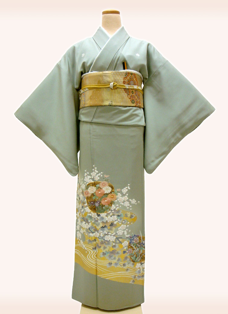 うす緑に金流水